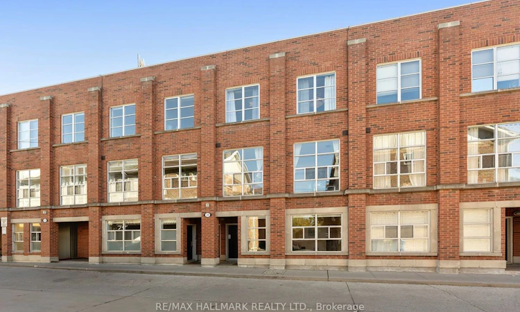 4-39 Dekoven Mews
