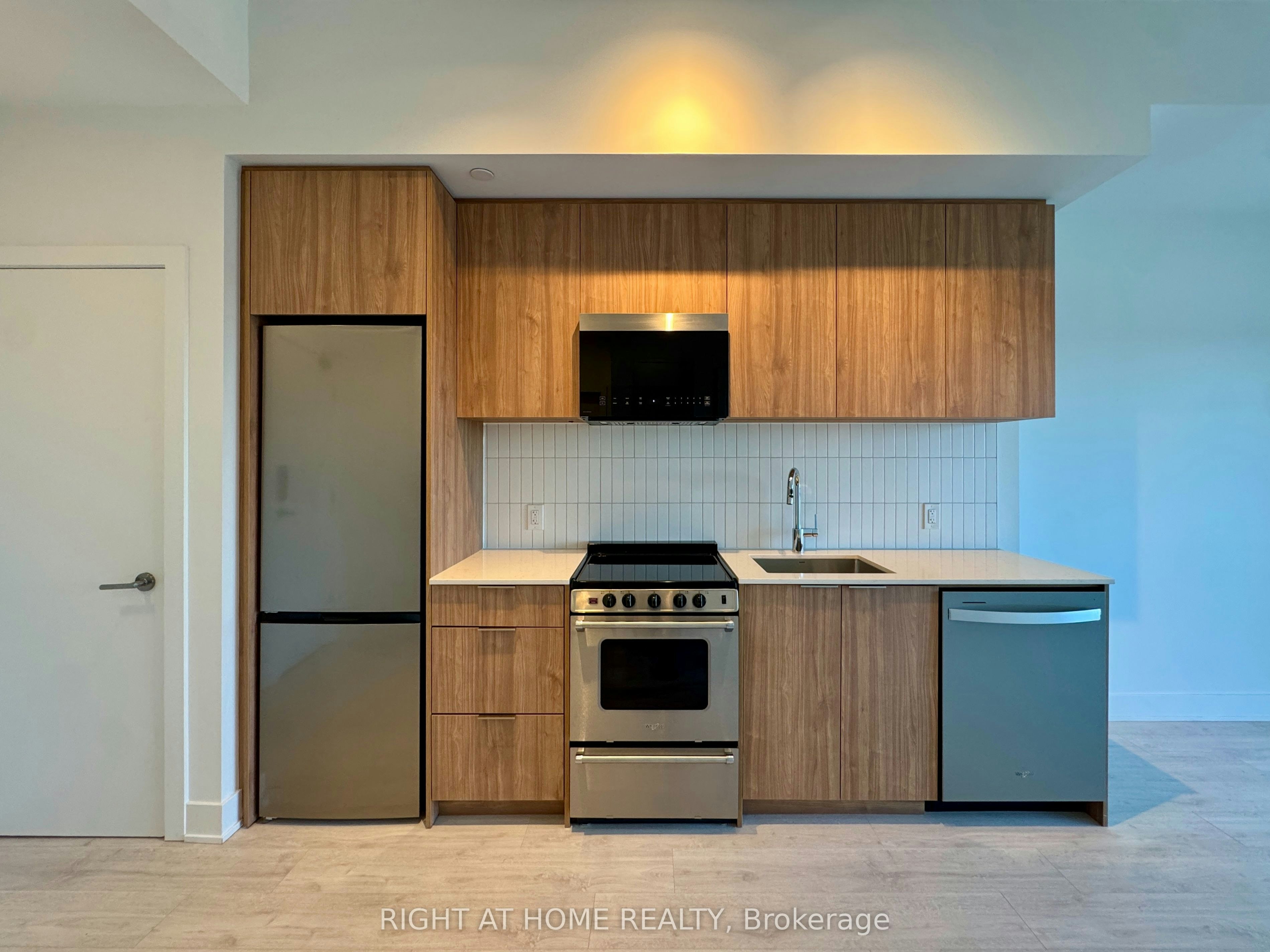 718-3008 William Cutmore Boulevard, Oakville, ON, L6H 8E7 - 7