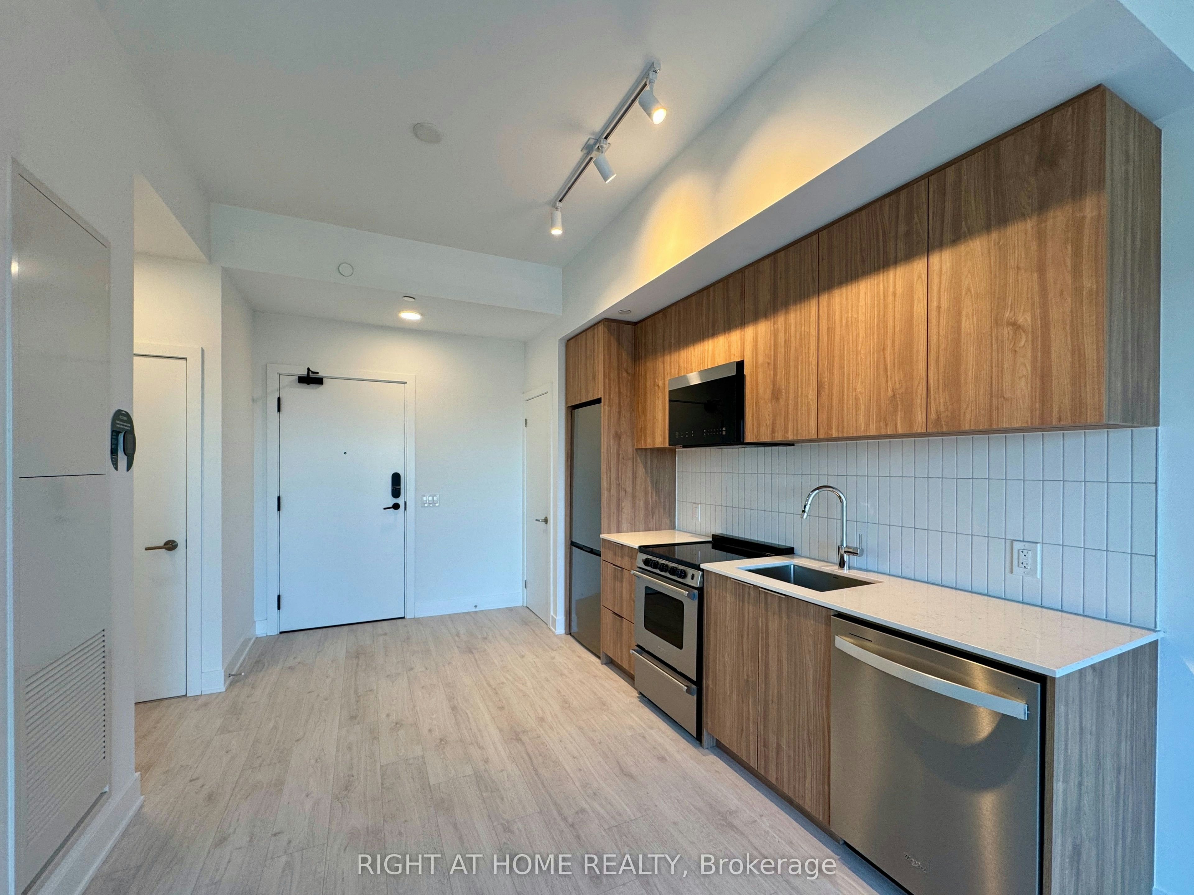 718-3008 William Cutmore Boulevard, Oakville, ON, L6H 8E7 - 8