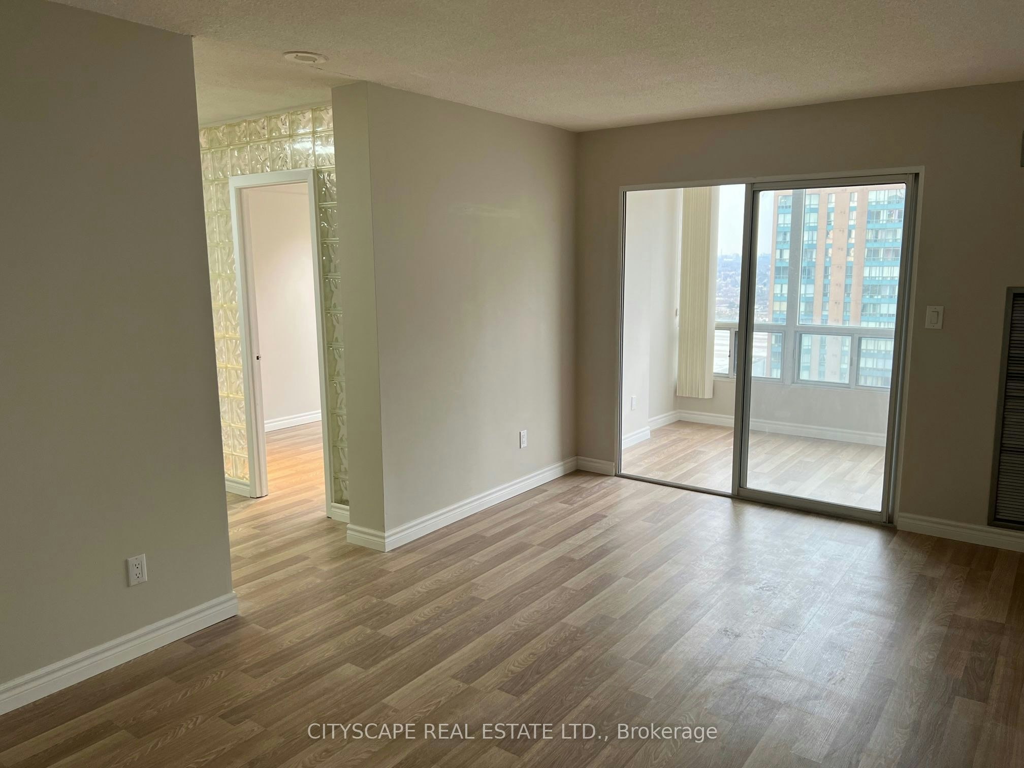 2001-155 Hillcrest Avenue, Mississauga, ON, L5B 3Z2 - 13