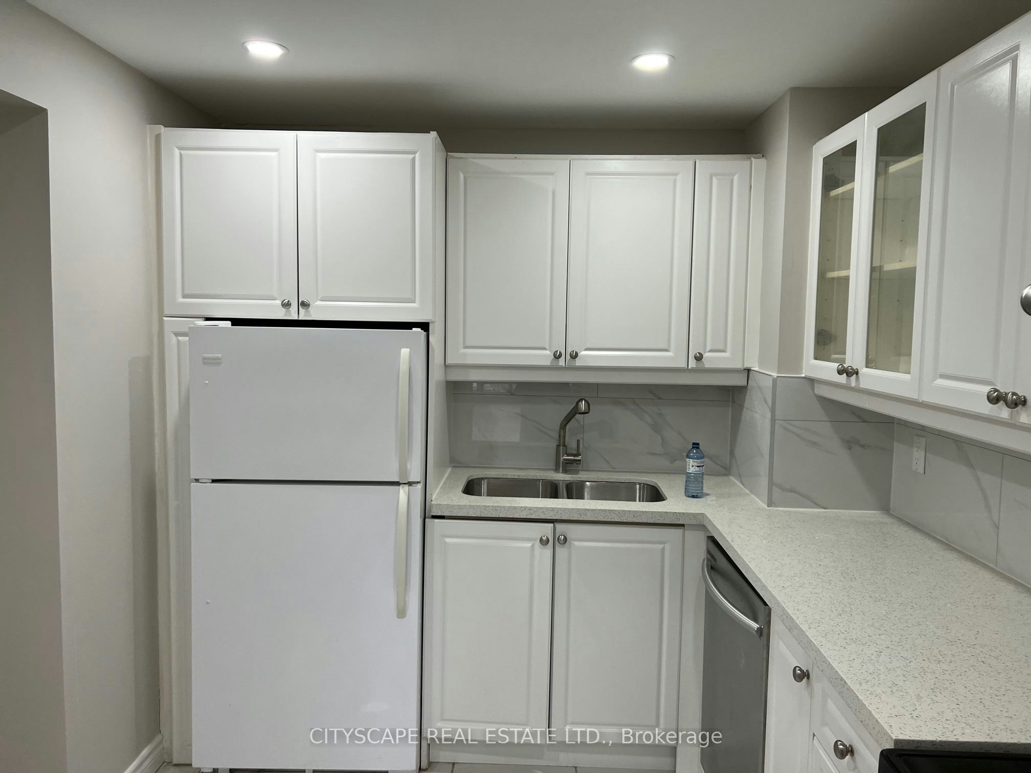 2001-155 Hillcrest Avenue, Mississauga, ON, L5B 3Z2 - 10
