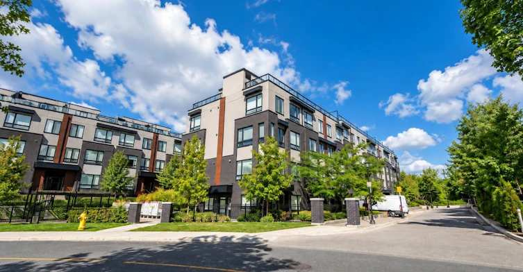 315 D-1100 Briar Hill Avenue, Toronto, ON, M6B 0A9