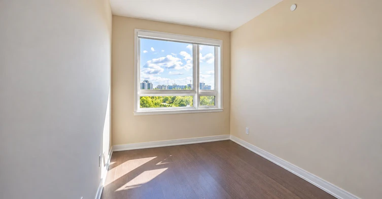 315 D-1100 Briar Hill Avenue, Toronto, ON, M6B 0A9 - 6