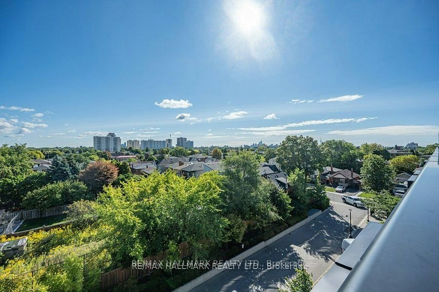 315 D-1100 Briar Hill Avenue, Toronto, ON, M6B 0A9 - 15