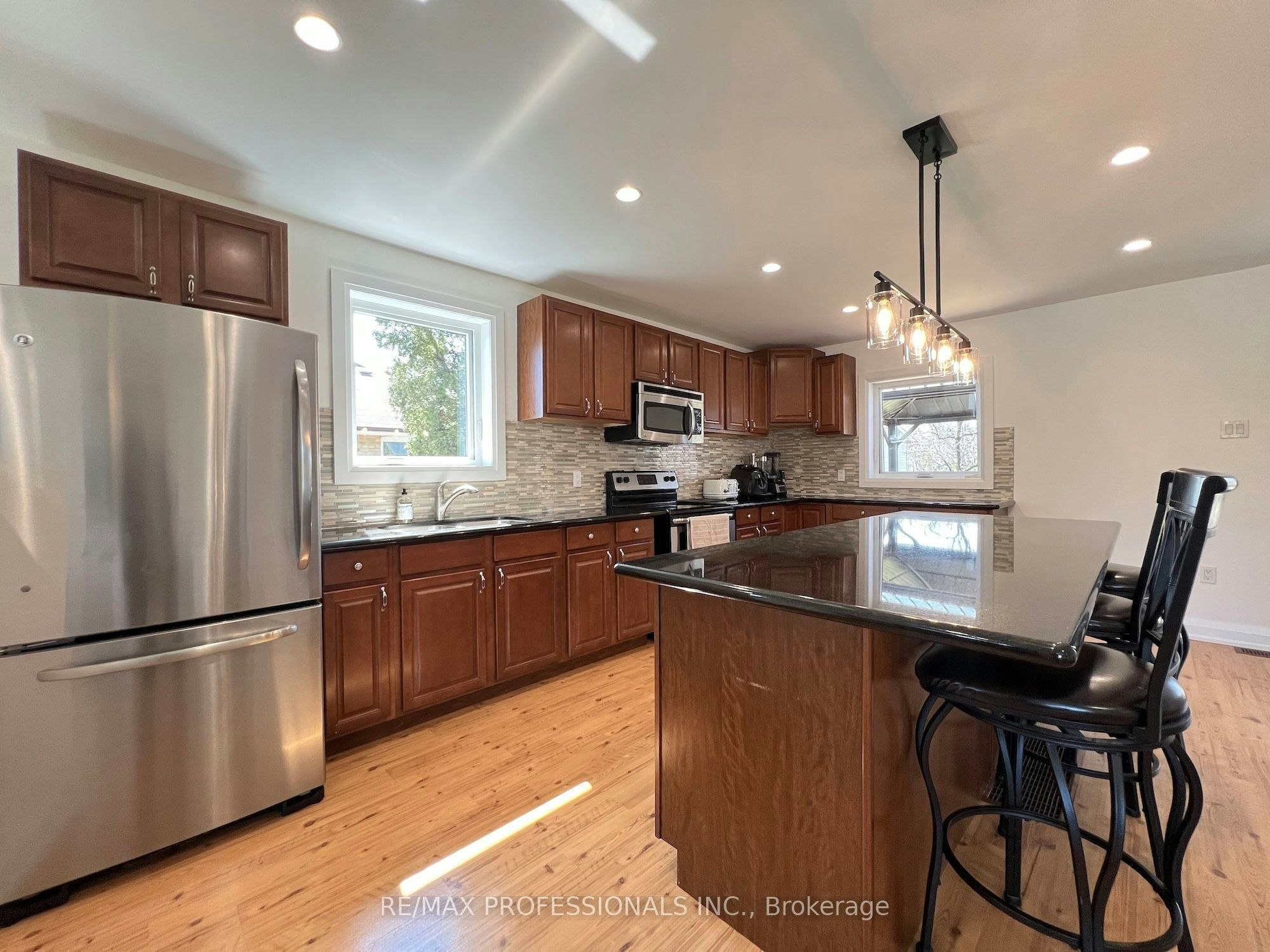 2504 Donnavale Drive, Mississauga, ON, L5A 2N1 - 19