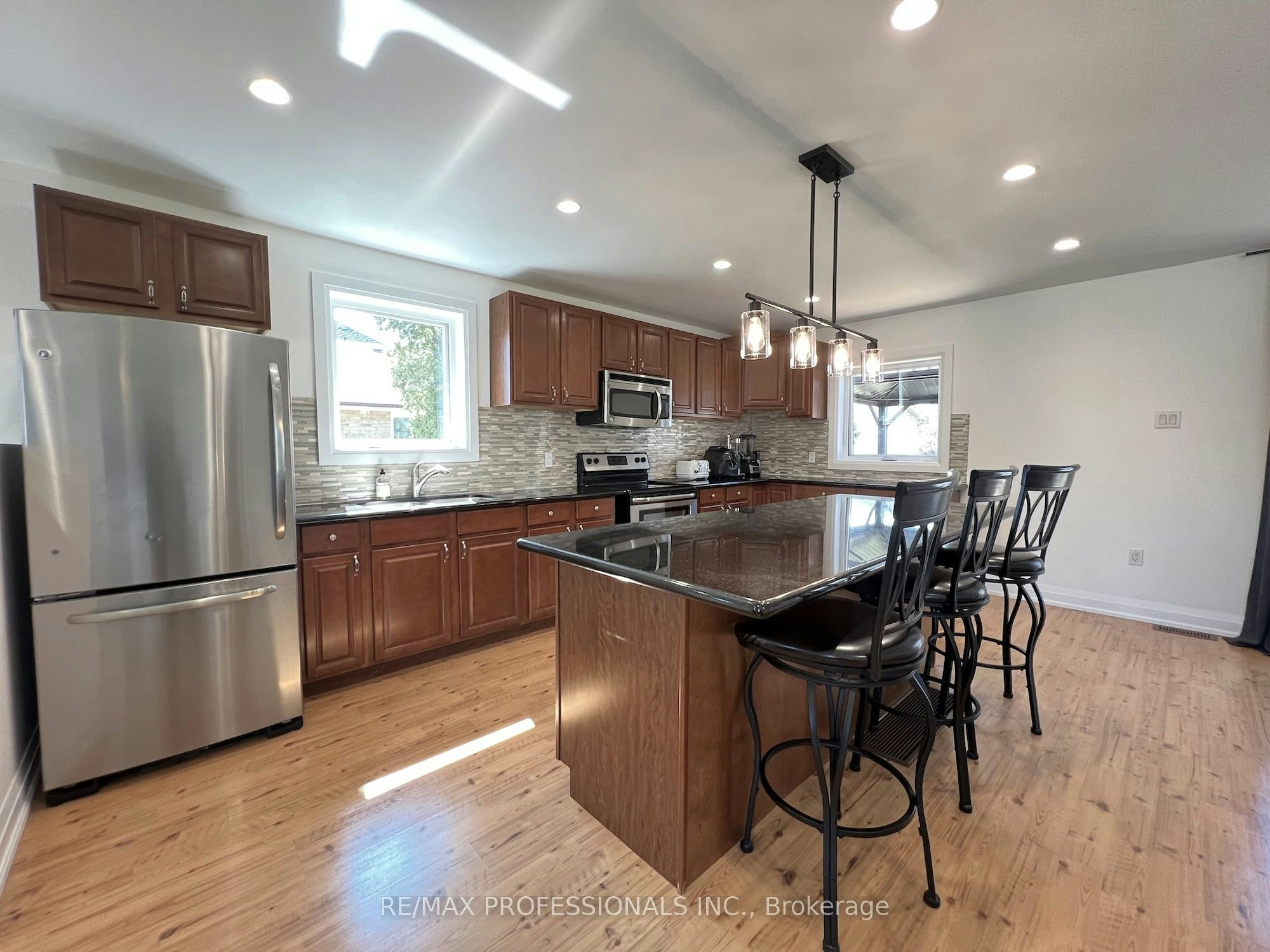 2504 Donnavale Drive, Mississauga, ON, L5A 2N1 - 11