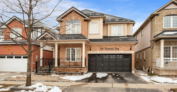 Basement-998 Vickerman Way, Milton, ON, L9T 0J6