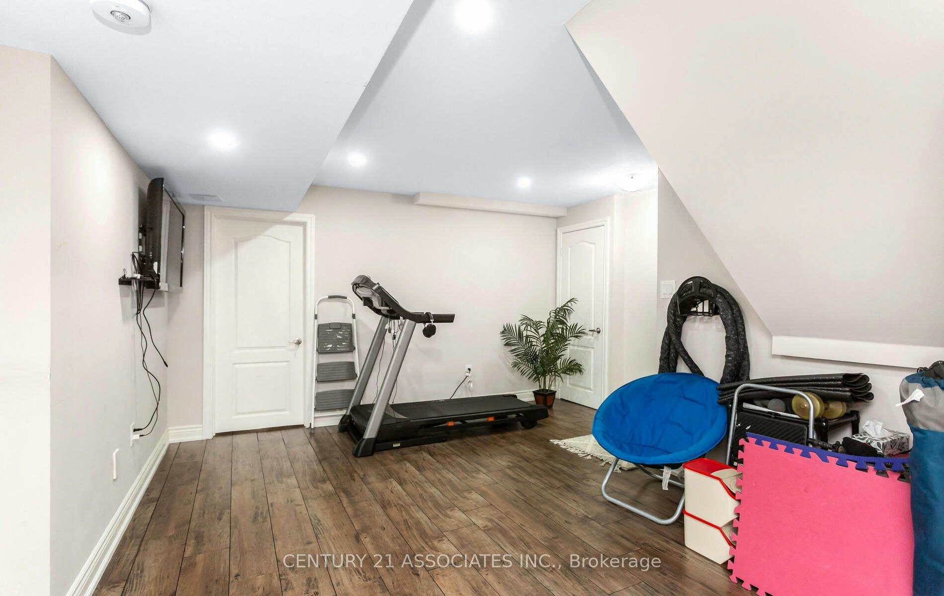 Basement-998 Vickerman Way, Milton, ON, L9T 0J6 - 3