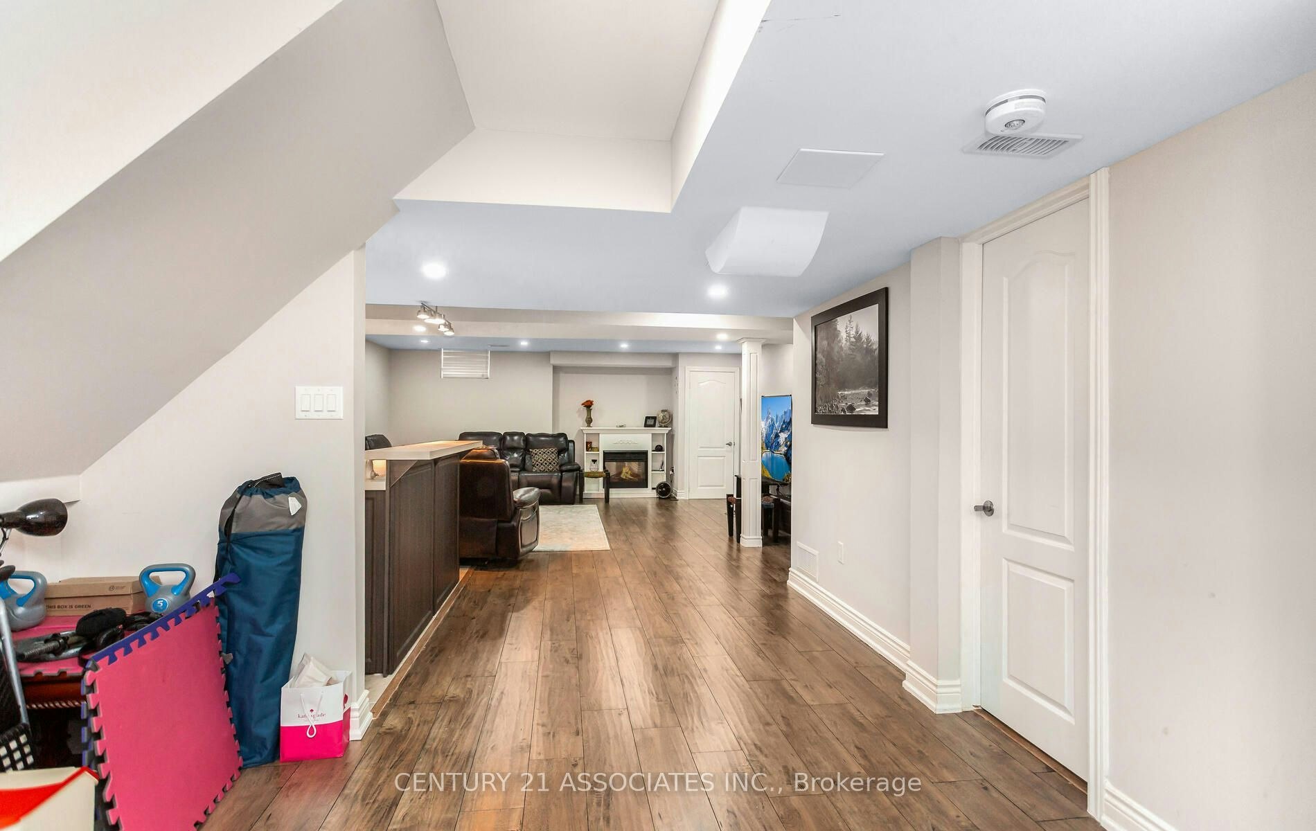 Basement-998 Vickerman Way, Milton, ON, L9T 0J6 - 4
