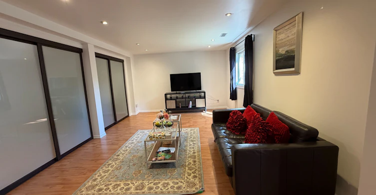 BSMT-976 Cristina Court, Mississauga, ON, L5J 4S1 - 5