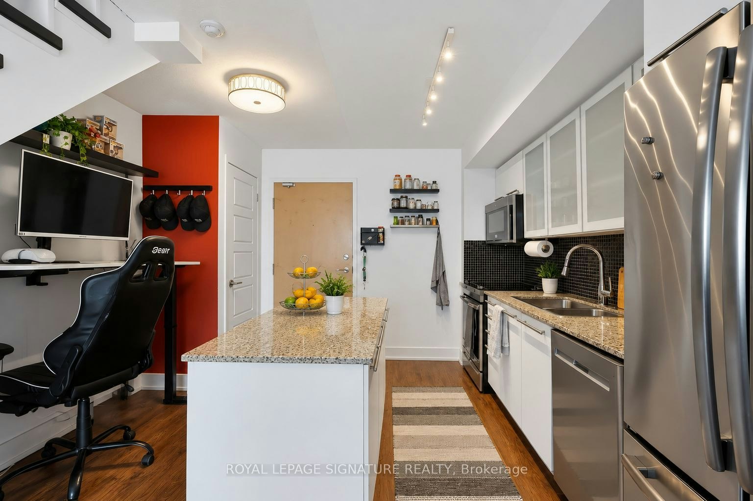 917-1040 The Queensway N/A, Toronto, ON, M8T 0A7 - 3