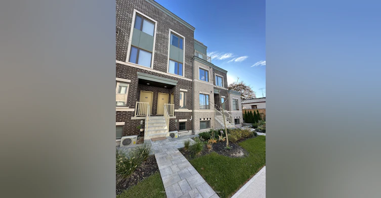 137-40 William Jackson Way, Toronto, ON, M8V 0J7