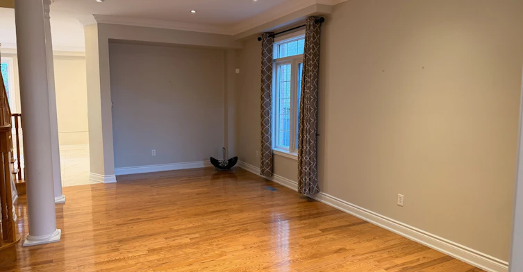 3232 Escada Drive, Mississauga, ON, L5M 7V5 - 5