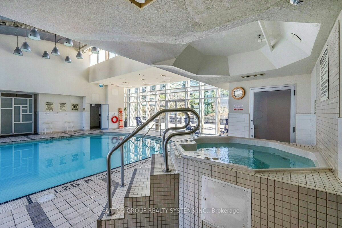 505-3939 Duke Of York Boulevard, Mississauga, ON, L5B 4N2 - 31