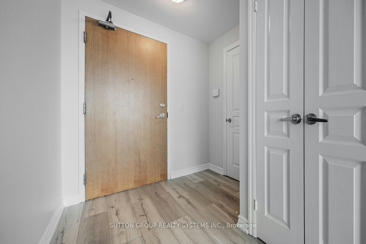 505-3939 Duke Of York Boulevard, Mississauga, ON, L5B 4N2 - 8
