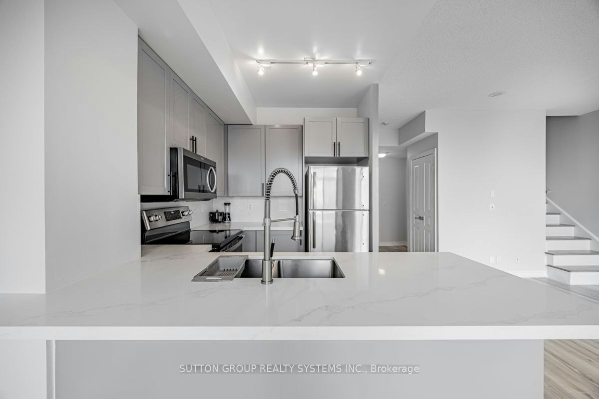 505-3939 Duke Of York Boulevard, Mississauga, ON, L5B 4N2 - 17