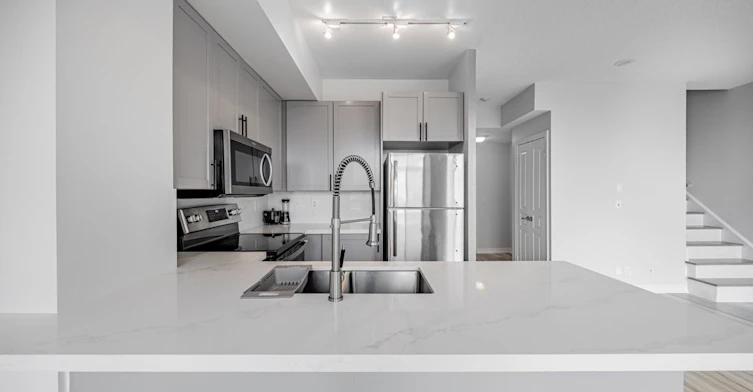 505-3939 Duke Of York Boulevard, Mississauga, ON, L5B 4N2 - 17