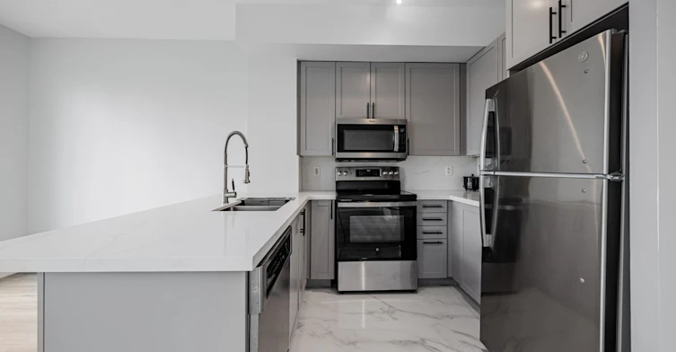 505-3939 Duke Of York Boulevard, Mississauga, ON, L5B 4N2 - 15