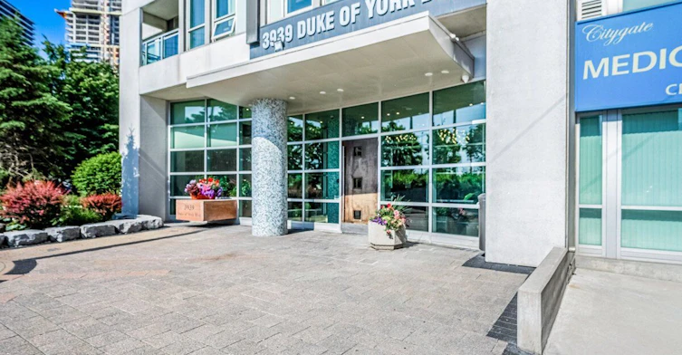 505-3939 Duke Of York Boulevard, Mississauga, ON, L5B 4N2 - 2