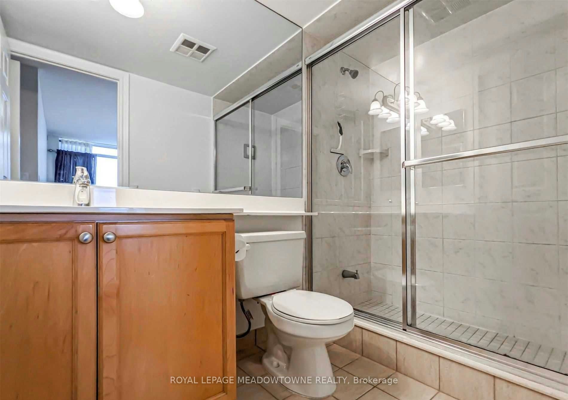 2326-3888 Duke Of York Boulevard, Mississauga, ON, L5B 4P5 - 12