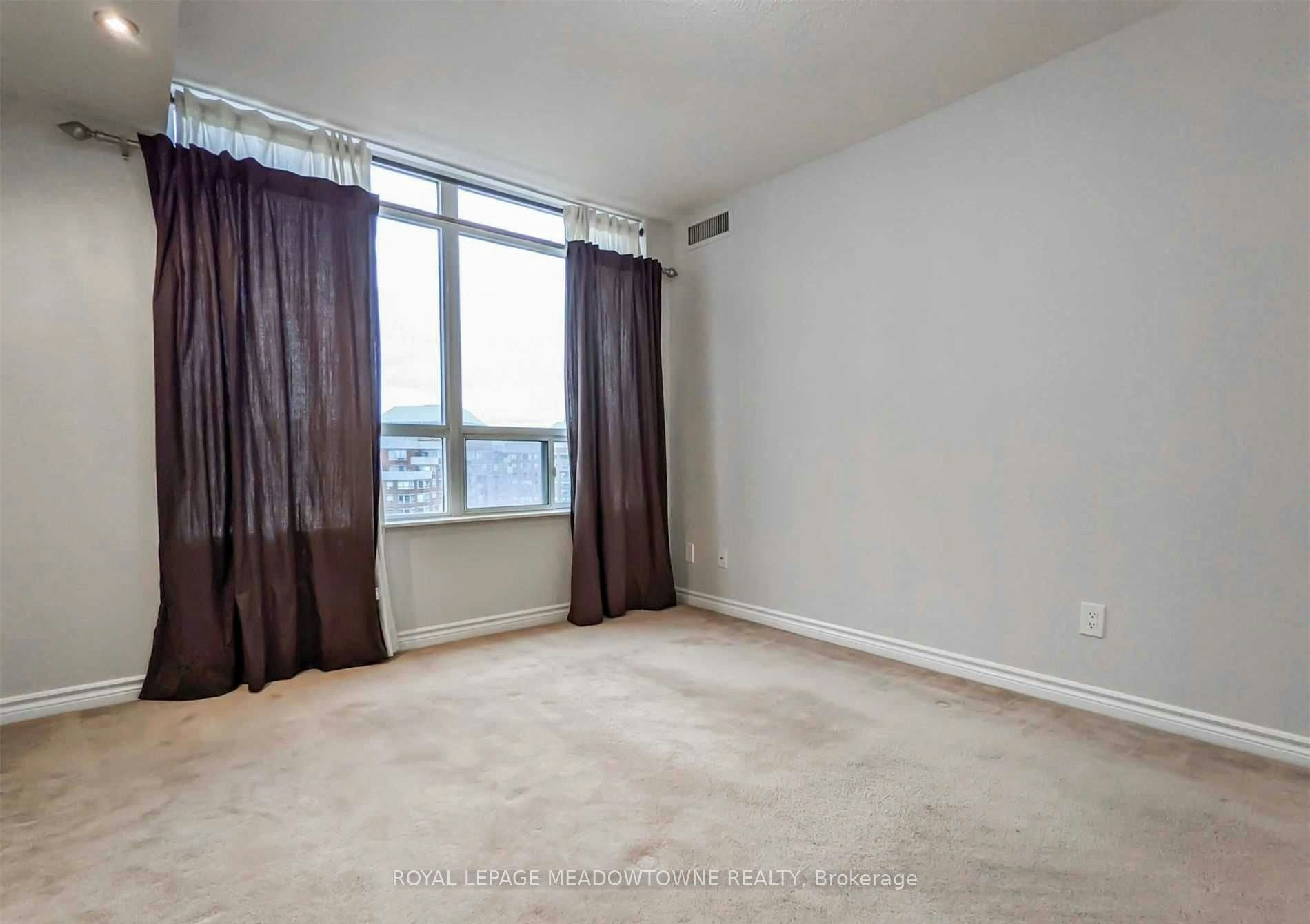 2326-3888 Duke Of York Boulevard, Mississauga, ON, L5B 4P5 - 11