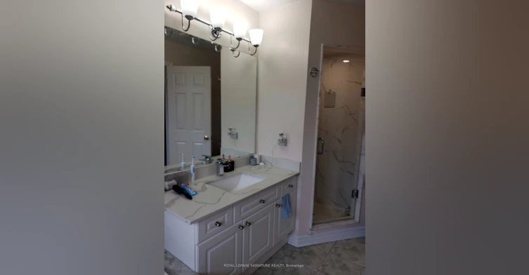 Upper-5316 Marblewood Drive, Mississauga, ON, L5V 2K8 - 11