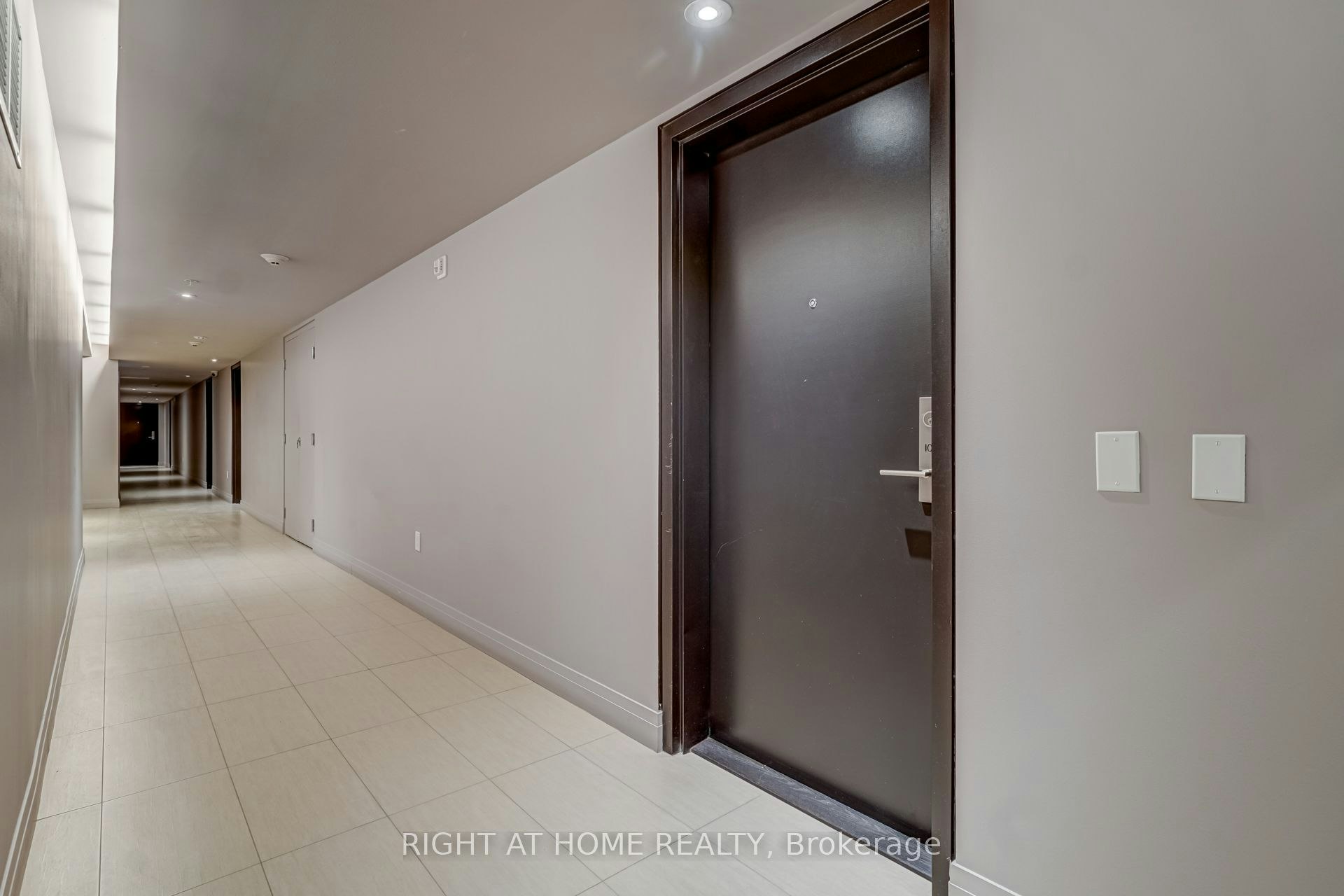 105-408 Brown's Line, Toronto, ON, M8W 3T8 - 22