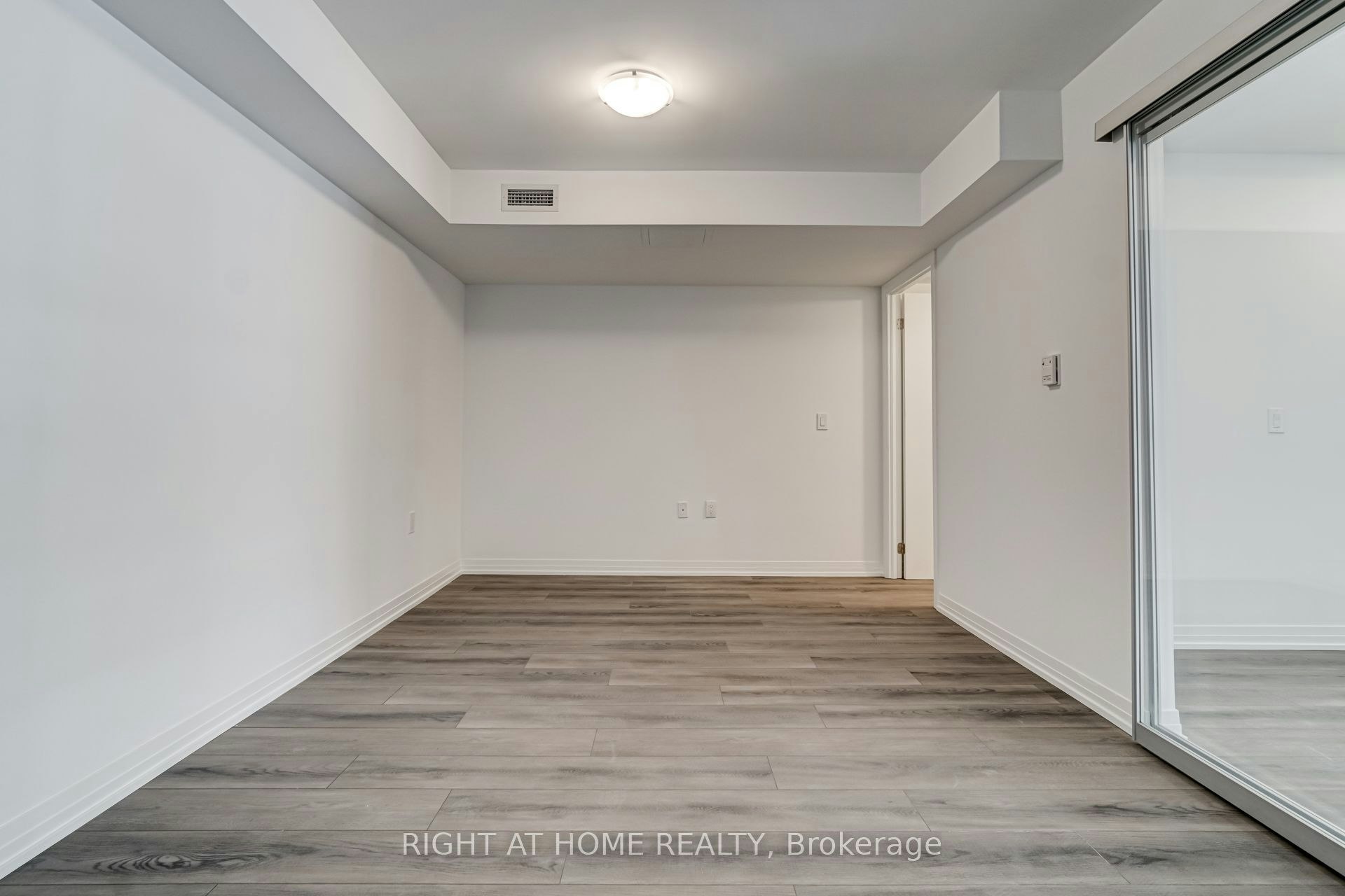 105-408 Brown's Line, Toronto, ON, M8W 3T8 - 18