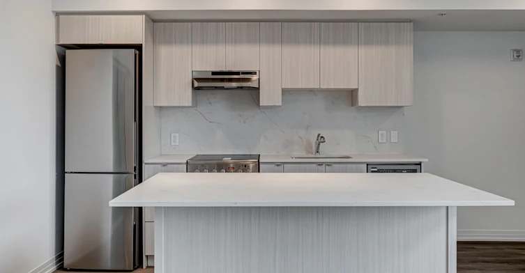 105-408 Brown's Line, Toronto, ON, M8W 3T8 - 11