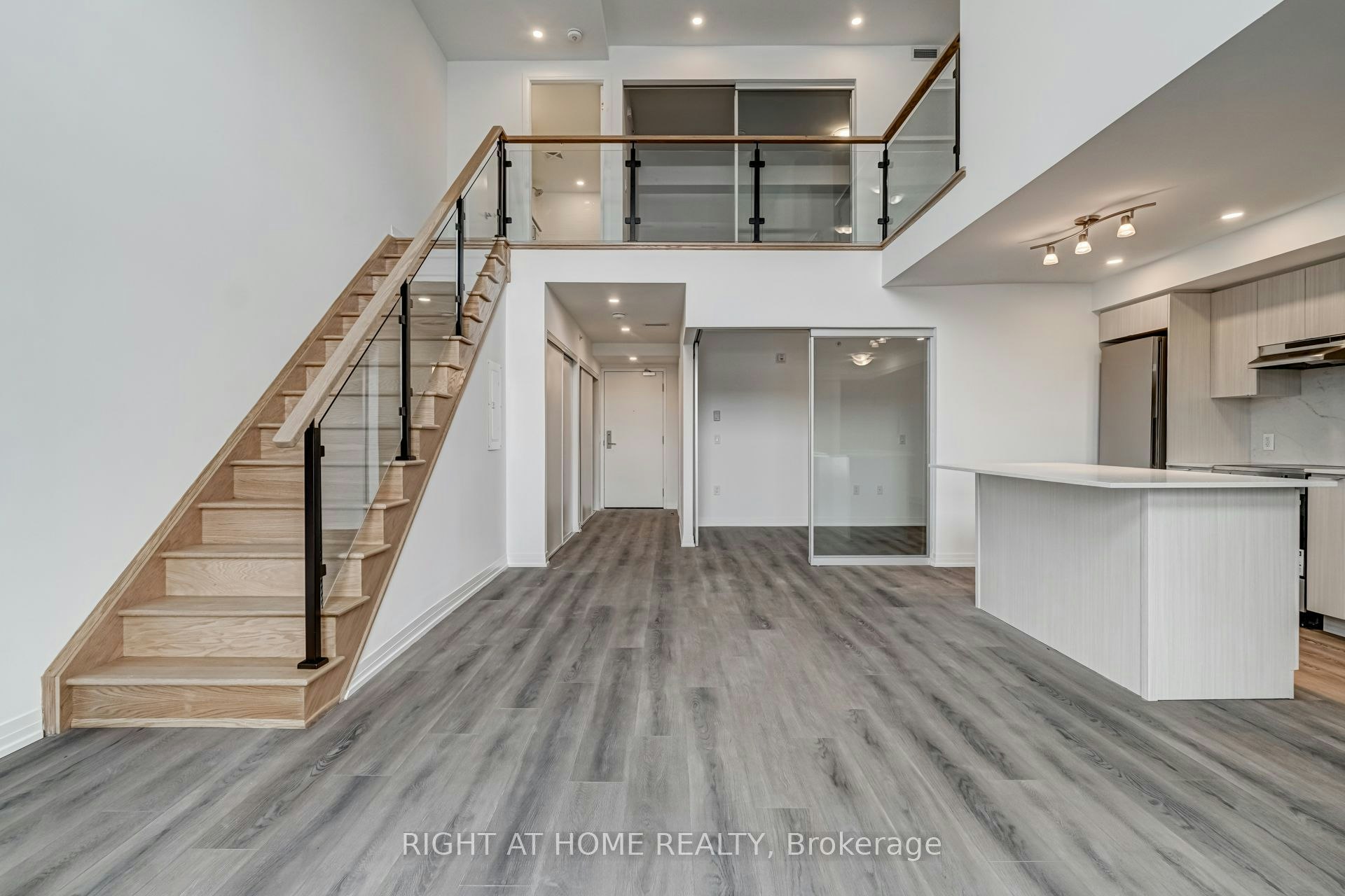 105-408 Brown's Line, Toronto, ON, M8W 3T8 - 16