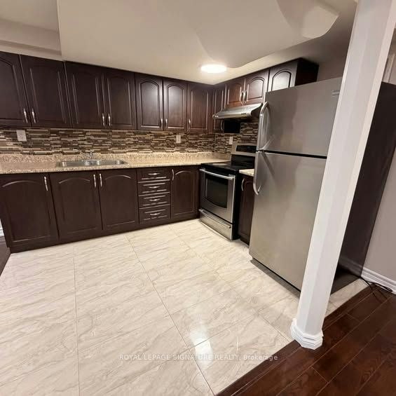 44 Perkins Drive, Brampton, ON, L7A 3V6 - 6