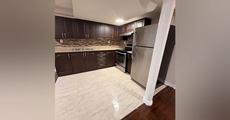 44 Perkins Drive, Brampton, ON, L7A 3V6 - 6