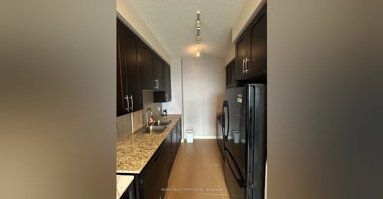 4005-4070 Confederation Parkway, Mississauga, ON, L5B 0E9 - 4
