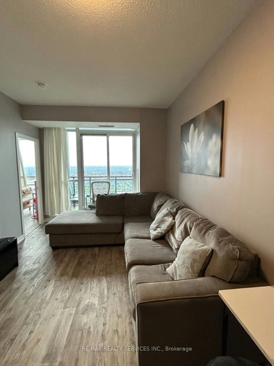 4005-4070 Confederation Parkway, Mississauga, ON, L5B 0E9 - 3