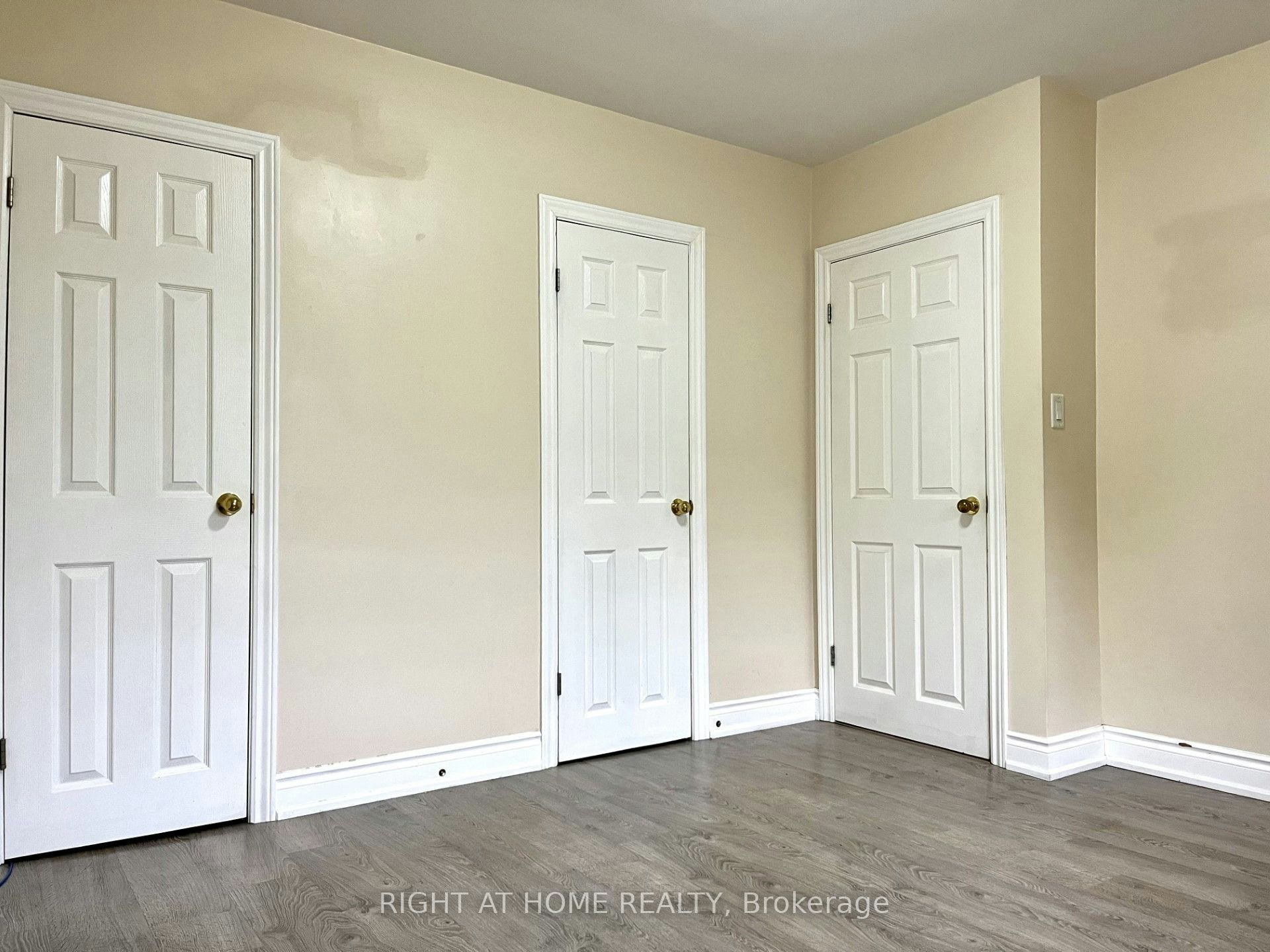 840 Atwater Avenue, Mississauga, ON, L5E 1L9 - 16