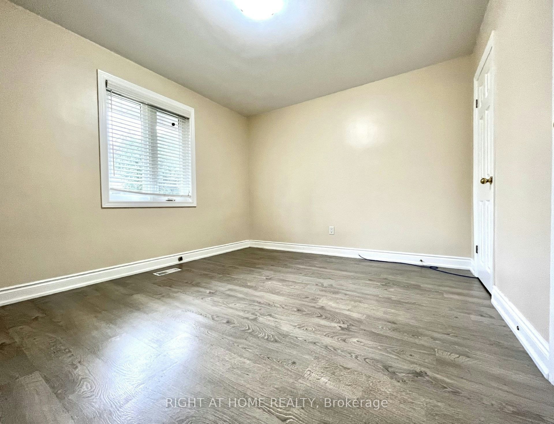 840 Atwater Avenue, Mississauga, ON, L5E 1L9 - 12