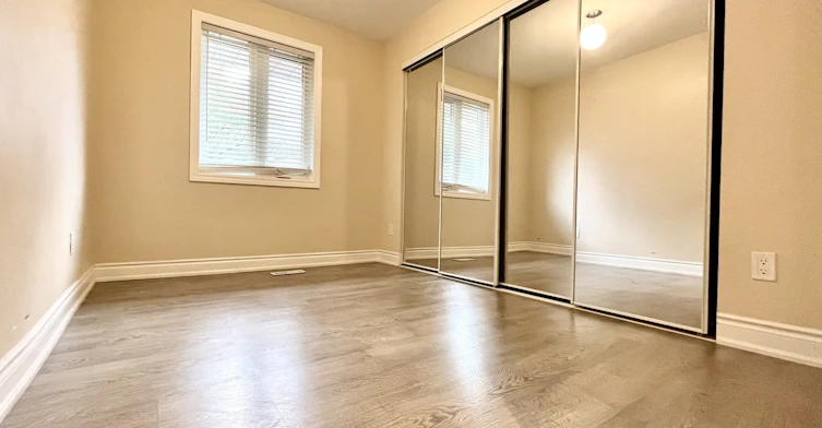 840 Atwater Avenue, Mississauga, ON, L5E 1L9 - 11