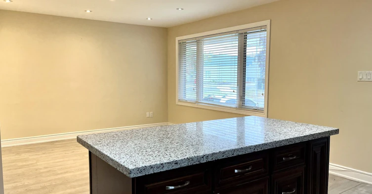 840 Atwater Avenue, Mississauga, ON, L5E 1L9 - 9