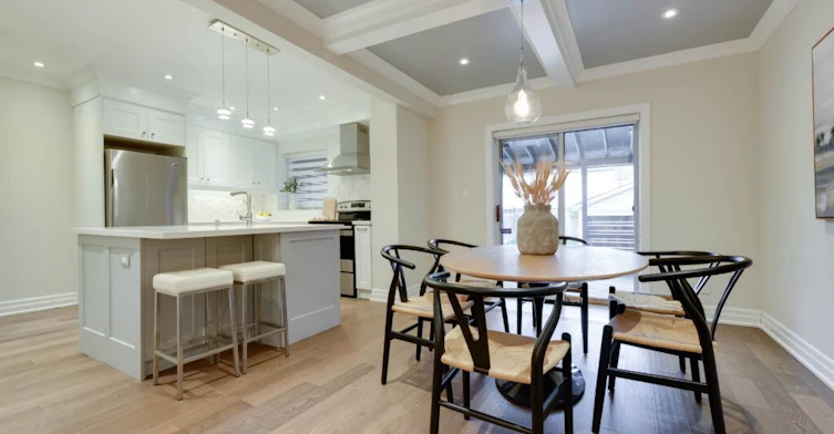 71 Kersdale Avenue, Toronto, ON, M6M 1E2 - 13