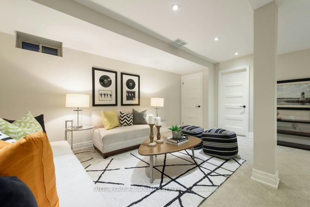 71 Kersdale Avenue, Toronto, ON, M6M 1E2 - 35