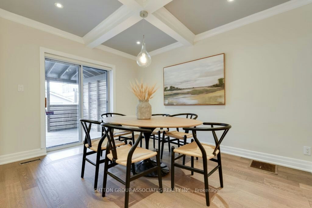 71 Kersdale Avenue, Toronto, ON, M6M 1E2 - 10
