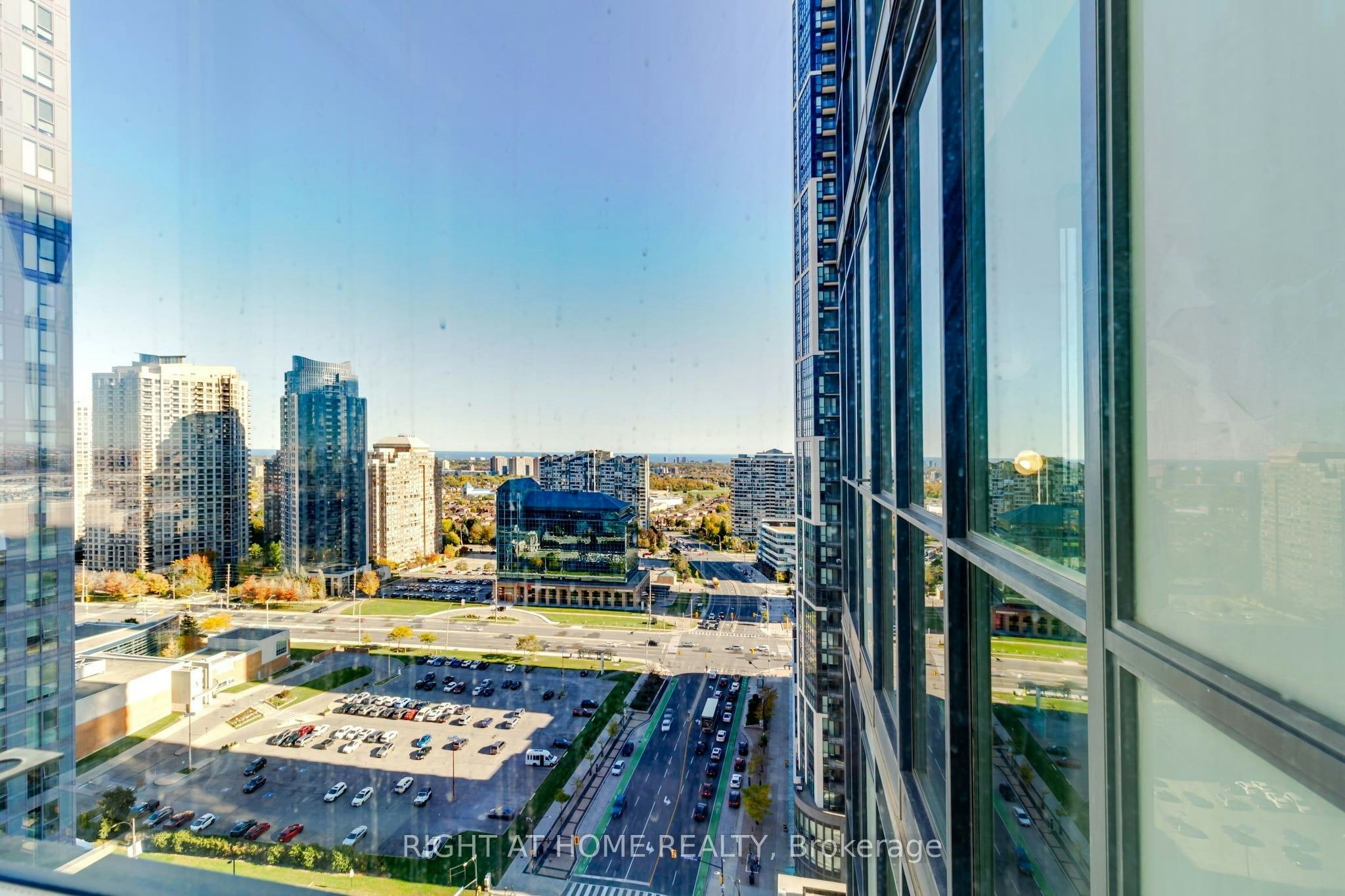 2102-4070 Confederation Parkway, Mississauga, ON, L5B 0E9 - 31