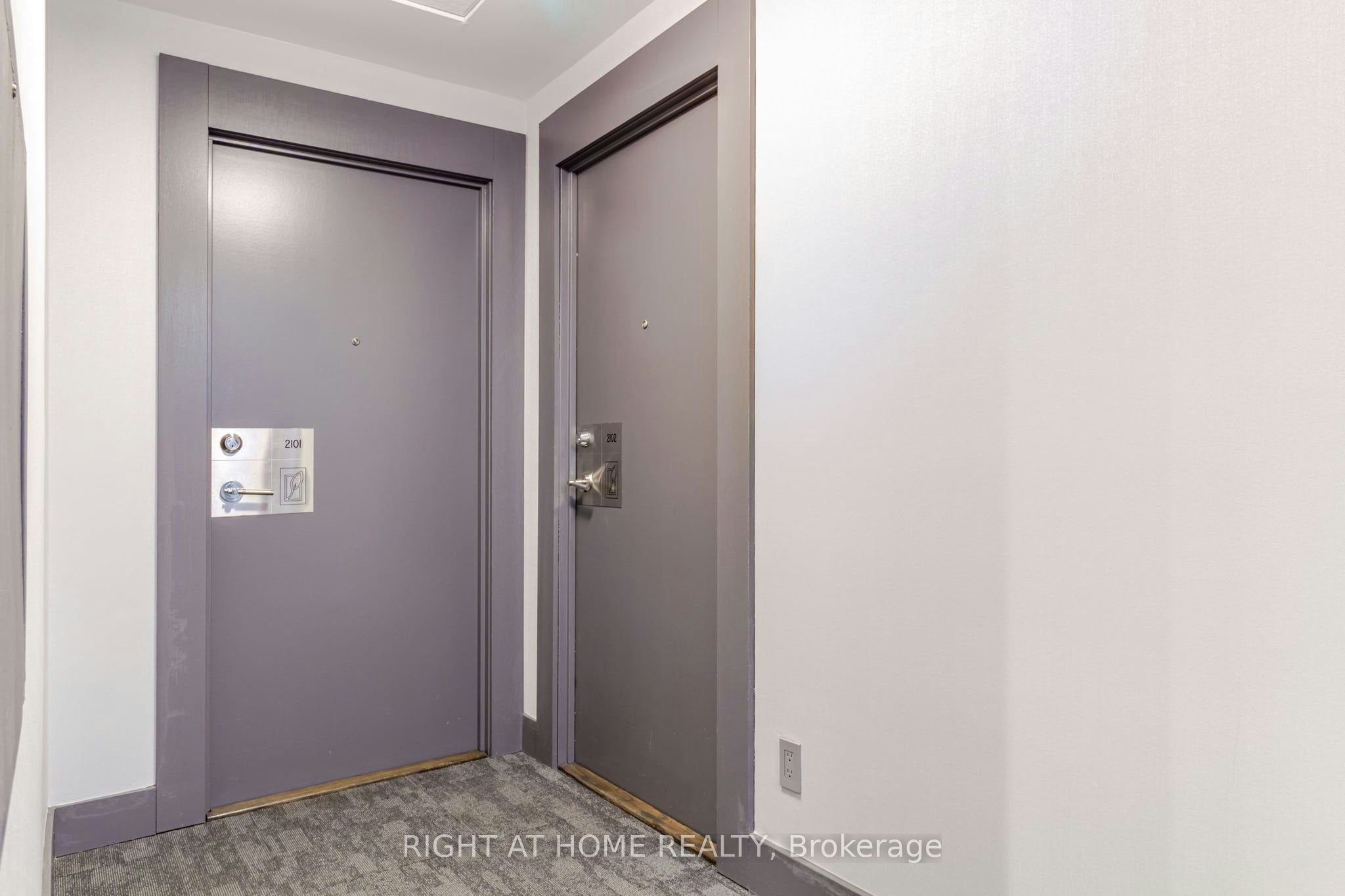 2102-4070 Confederation Parkway, Mississauga, ON, L5B 0E9 - 7