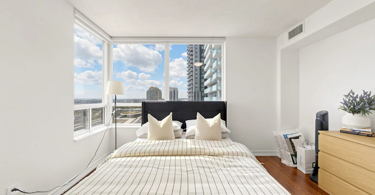 #1428-5233 Dundas Street W, Toronto, ON, M9B 6M1 - 22
