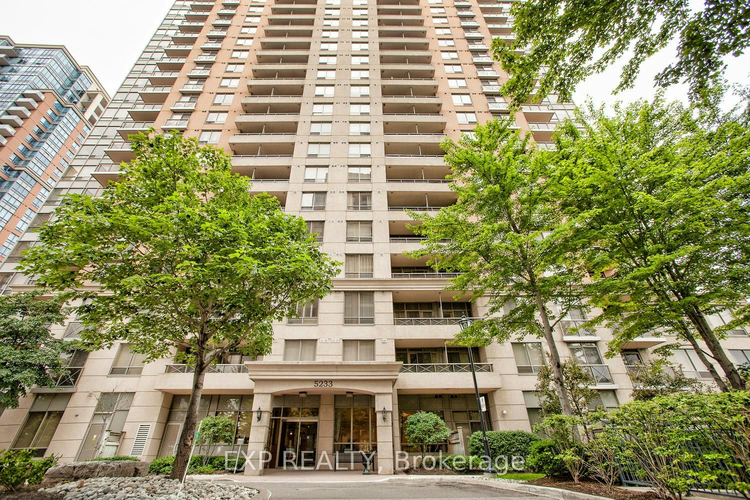 #1428-5233 Dundas Street W, Toronto, ON, M9B 6M1 - 2
