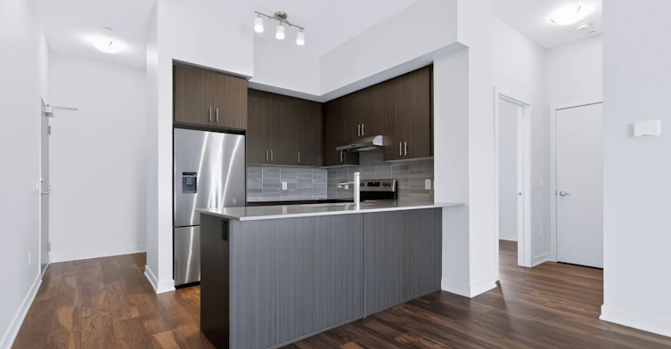 608-340 Plains Road E, Burlington, ON, L7T 0A2 - 7