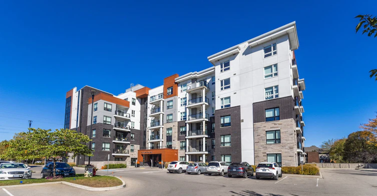 608-340 Plains Road E, Burlington, ON, L7T 0A2