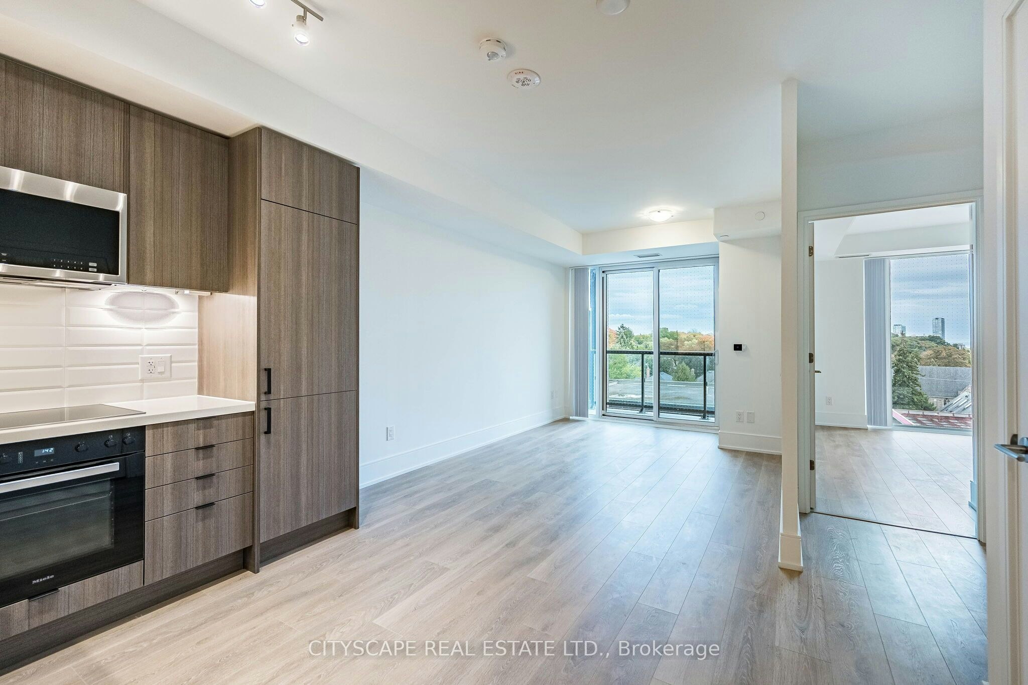 316-2450 Bloor Street W, Toronto, ON, M6S 0A9 - 10