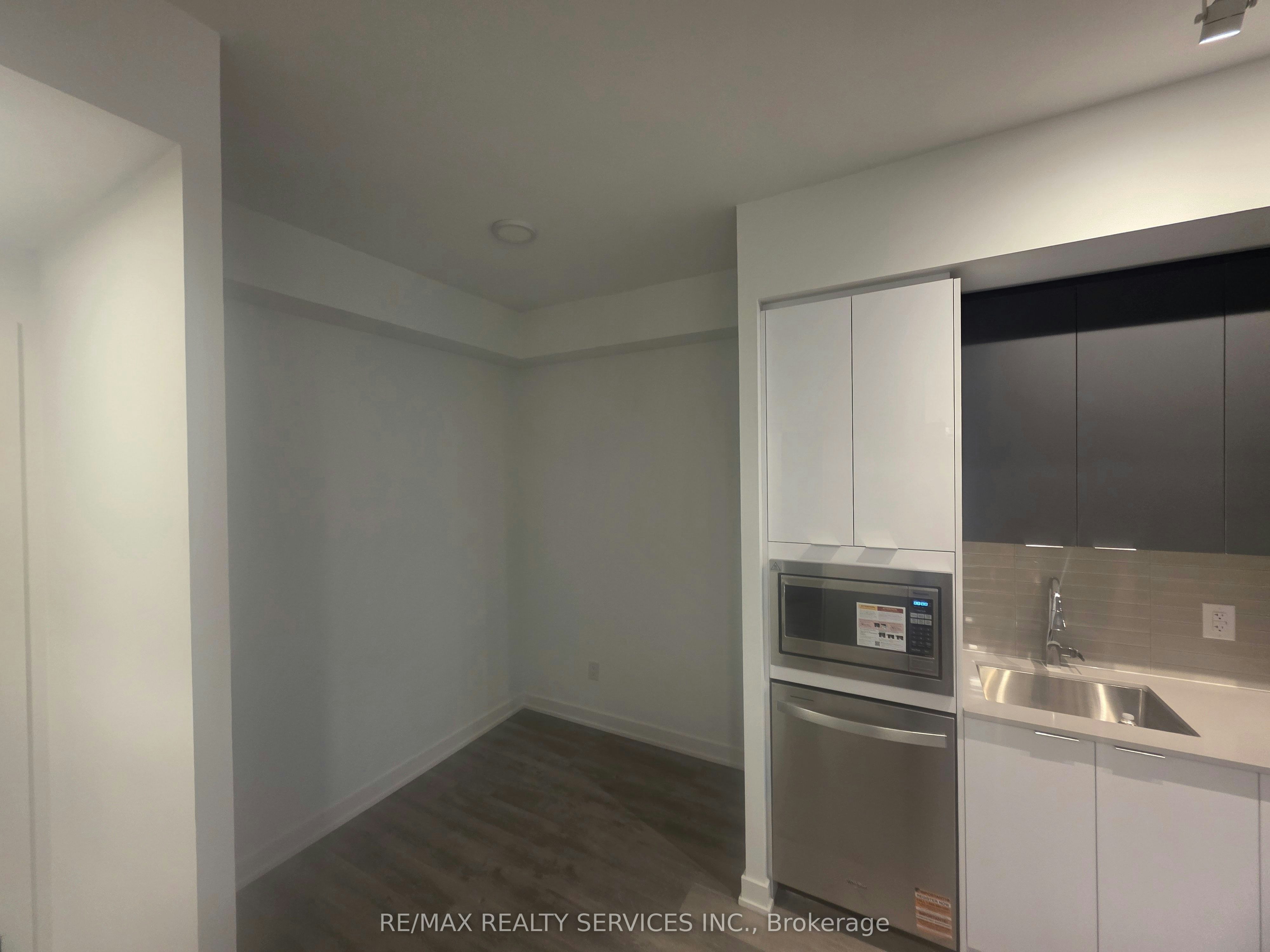 1504-5105 Hurontario Street, Mississauga, ON, L4Z 3X7 - 4