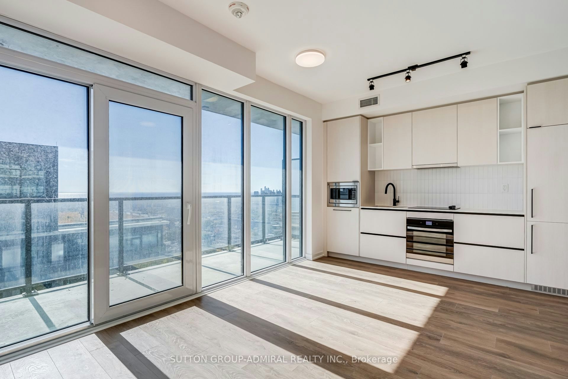 2610-1285 Dupont Street, Toronto, ON, M6H 0E3 - 18